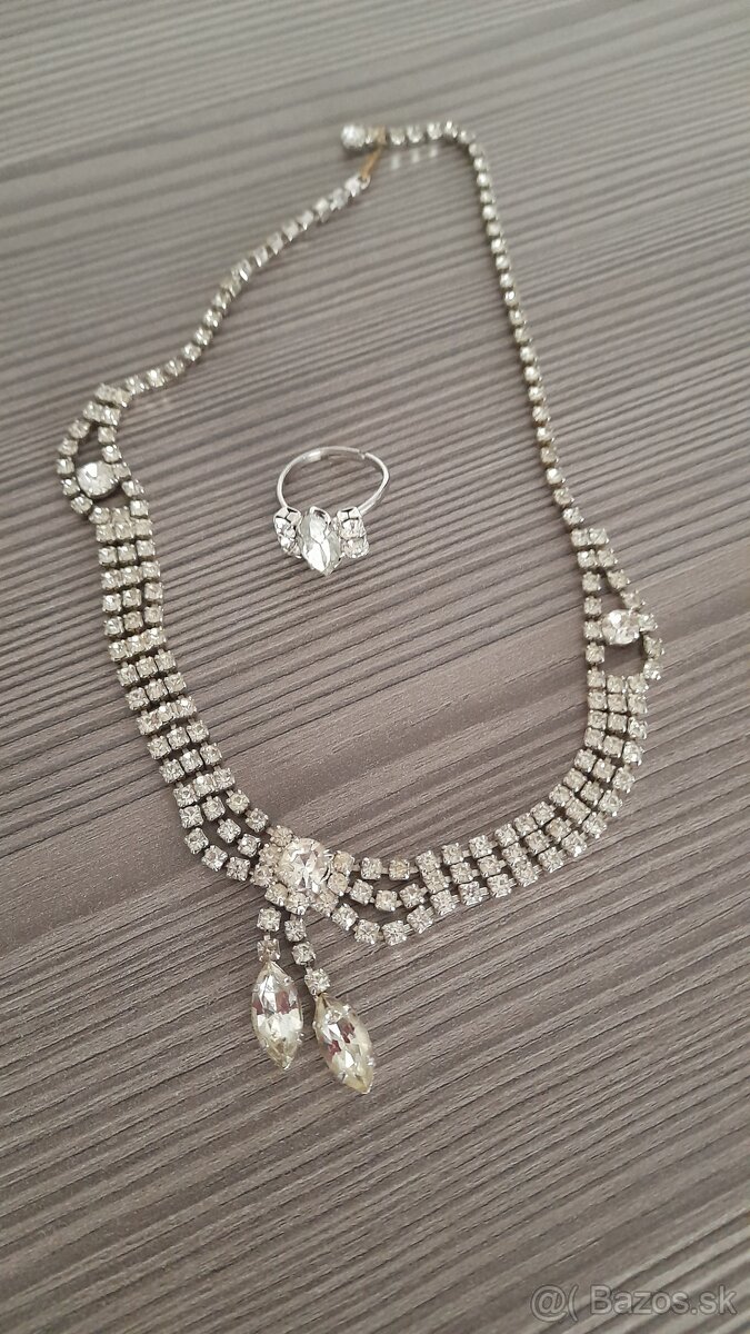 Dámsky náhrdelník