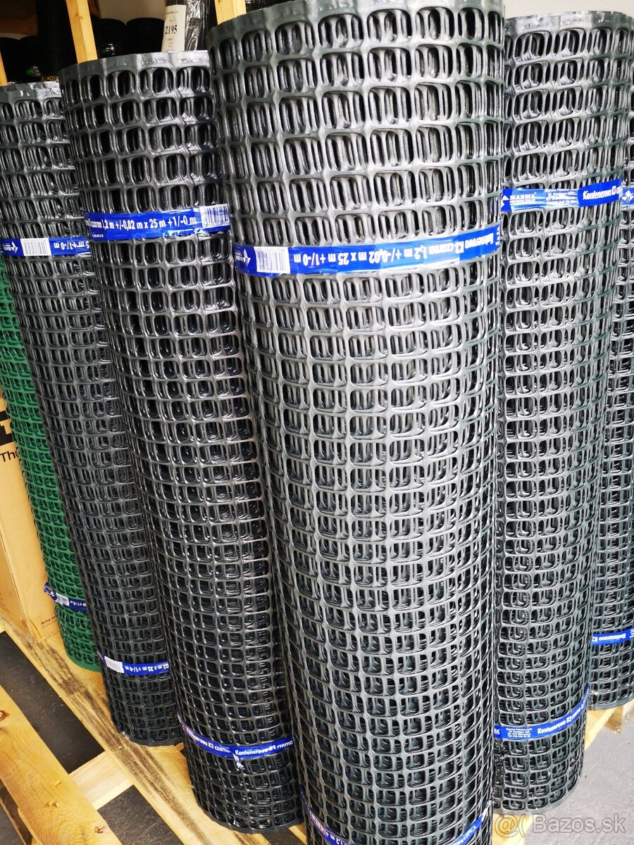 Plastové pletivo 1,2x25m zelené a čierne