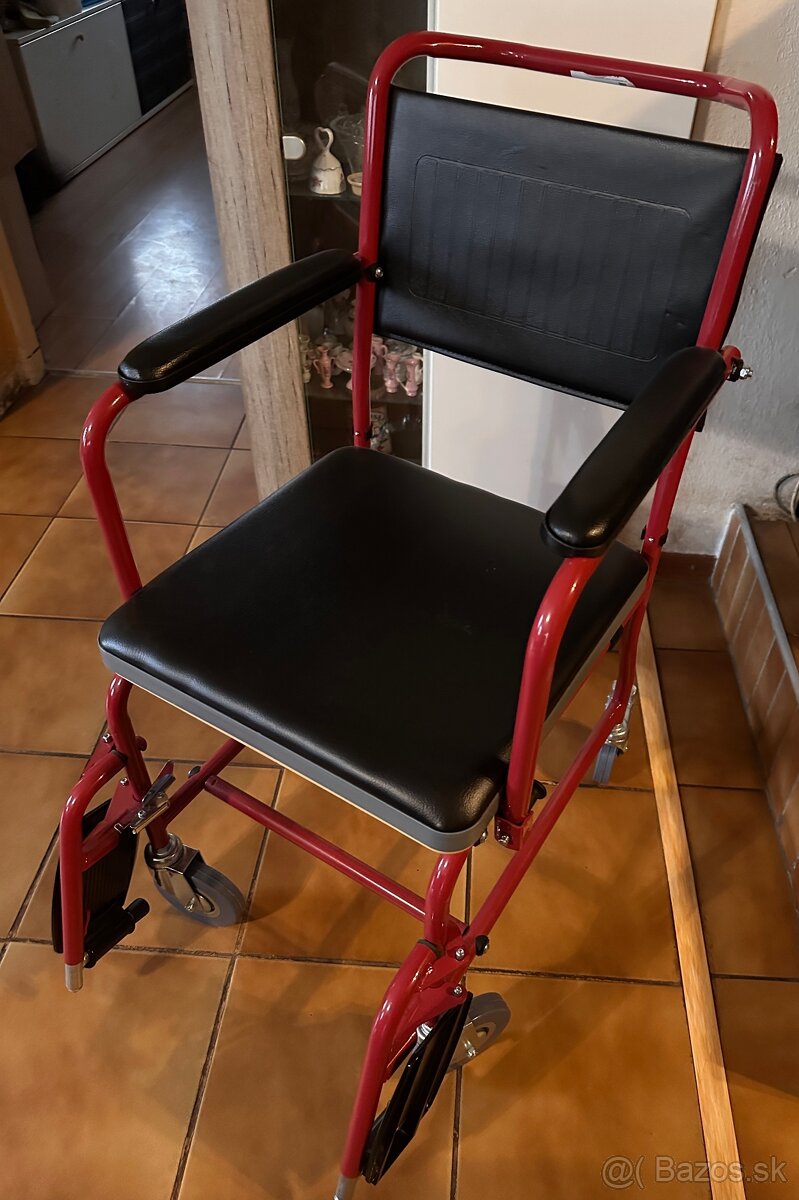 Toaletný vozík na kolieskach UNIZERAV