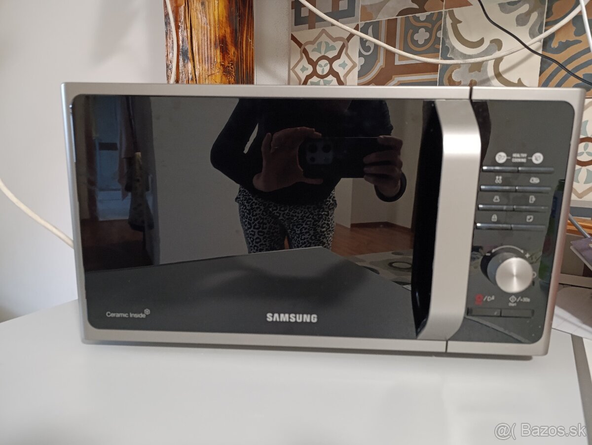 Mikrovlnná rúra Samsung