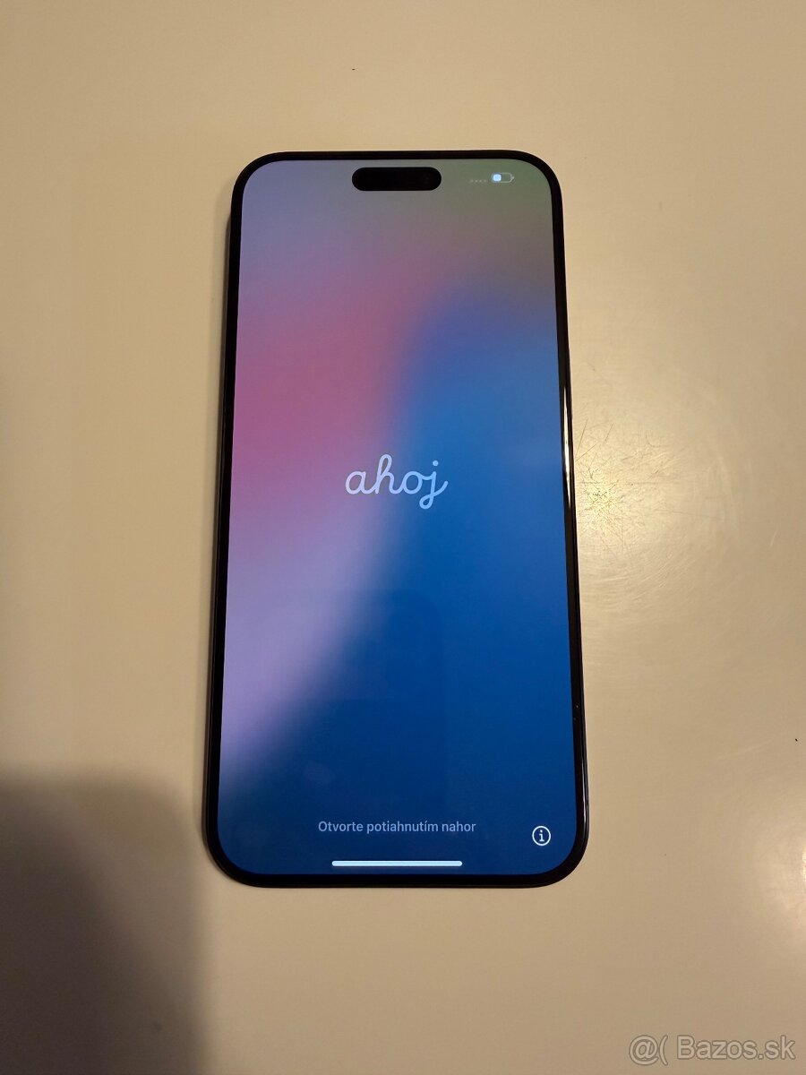 Predám iPhone 15 Pro Max 256GB – Black Titanium