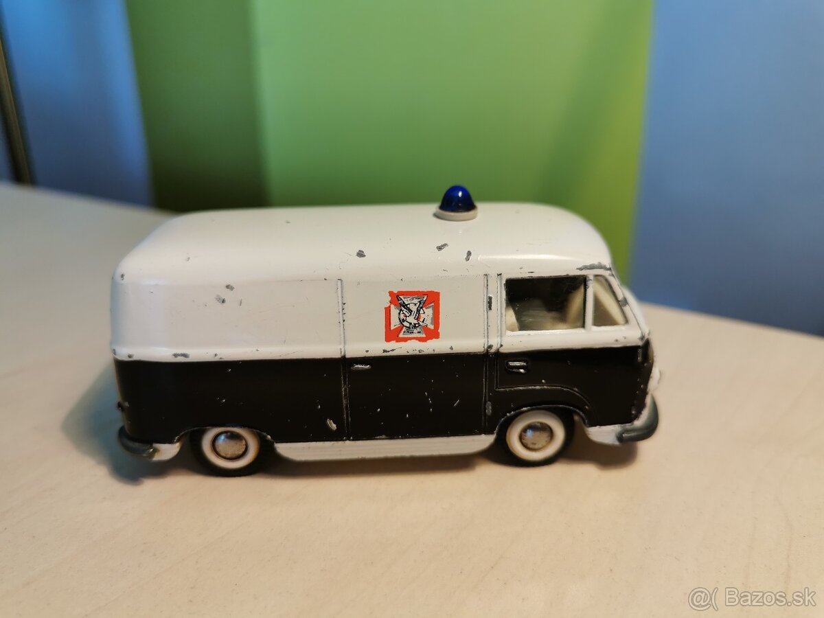 Tekno Taunus transit