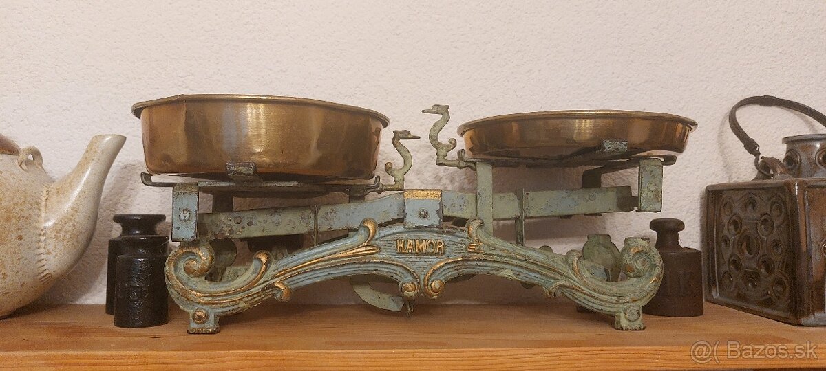 Predám starú váhu zo závažim