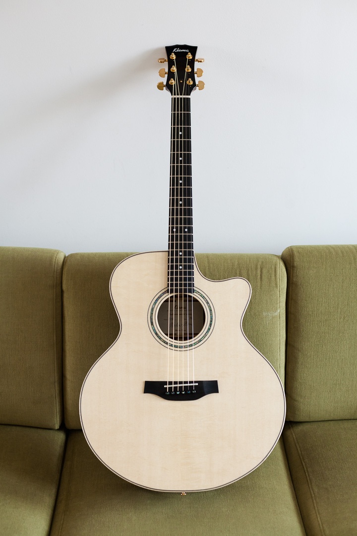 Predám akustickú gitaru Klema