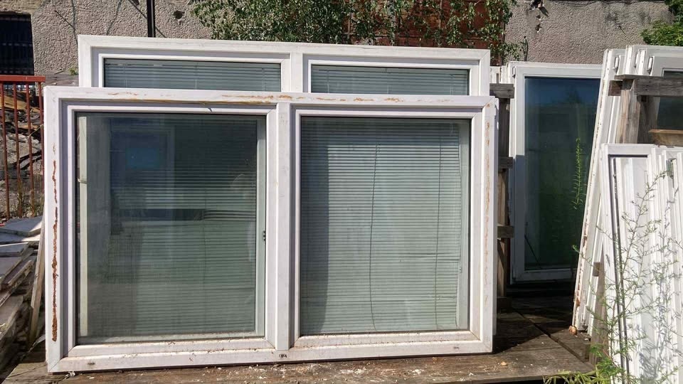 PLASTOVÉ OKNO 2380x1730mm