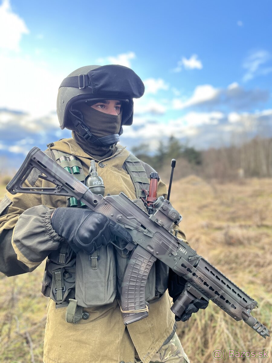 LCT AK105