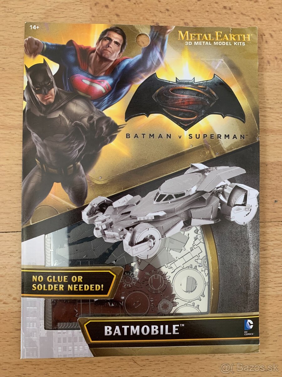 Model Metal Earth, Batman v Superman, Batmobile