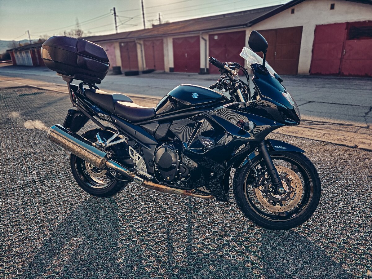 SUZUKI GSX1250FA cestovná motorka