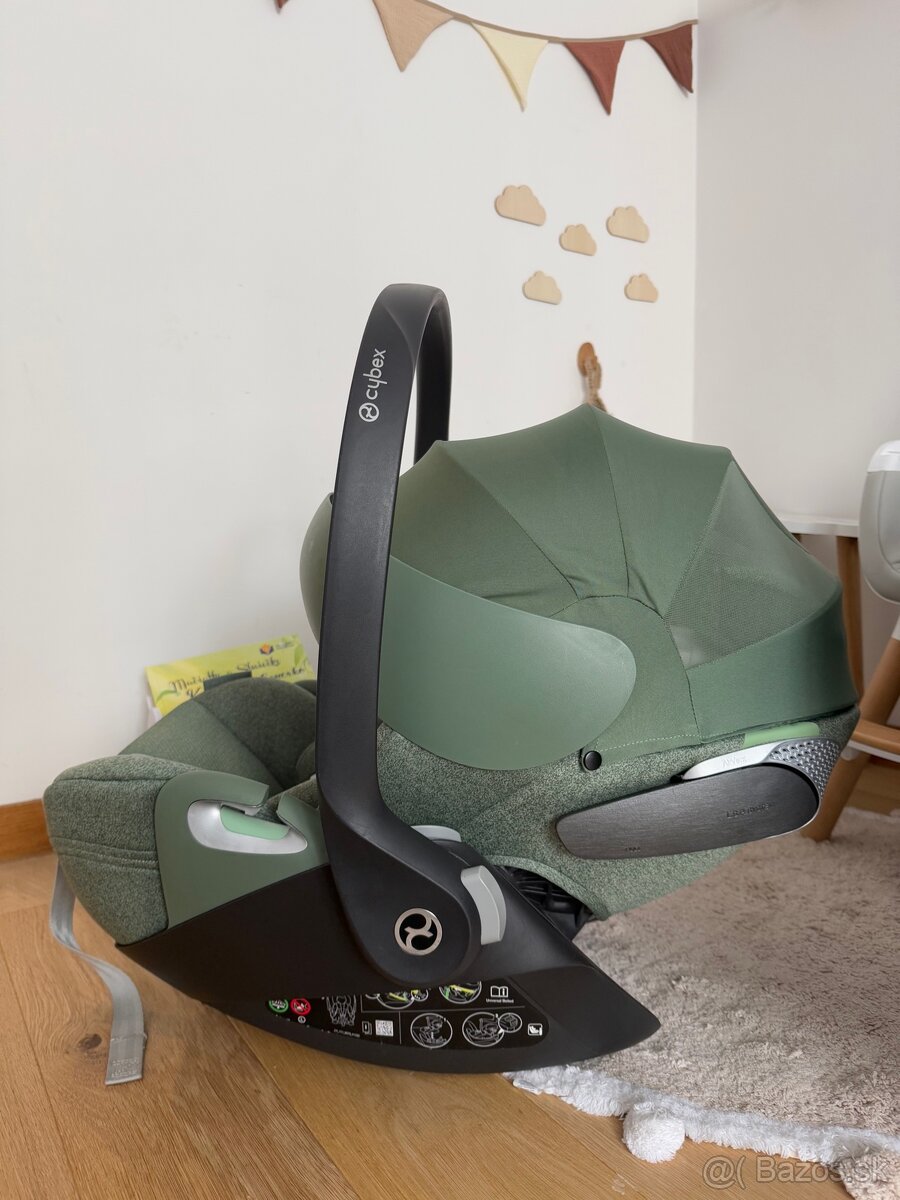 Cybex Cloud T plus leaf green