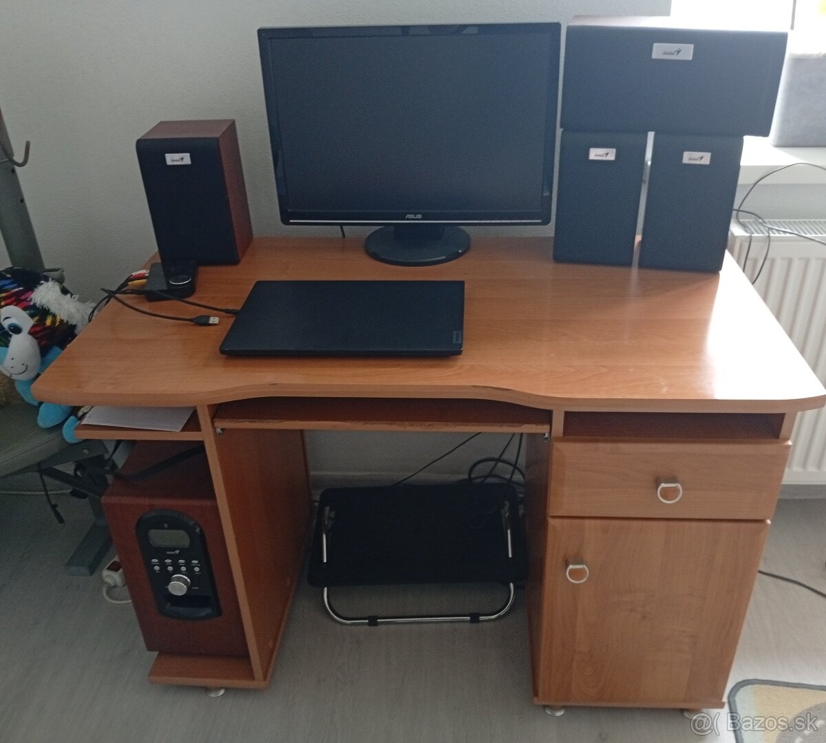Písací stolík / PC stolík
