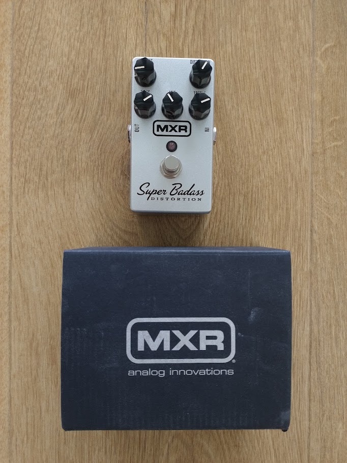 Gitarový efekt Dunlop MXR M75 Super Badass