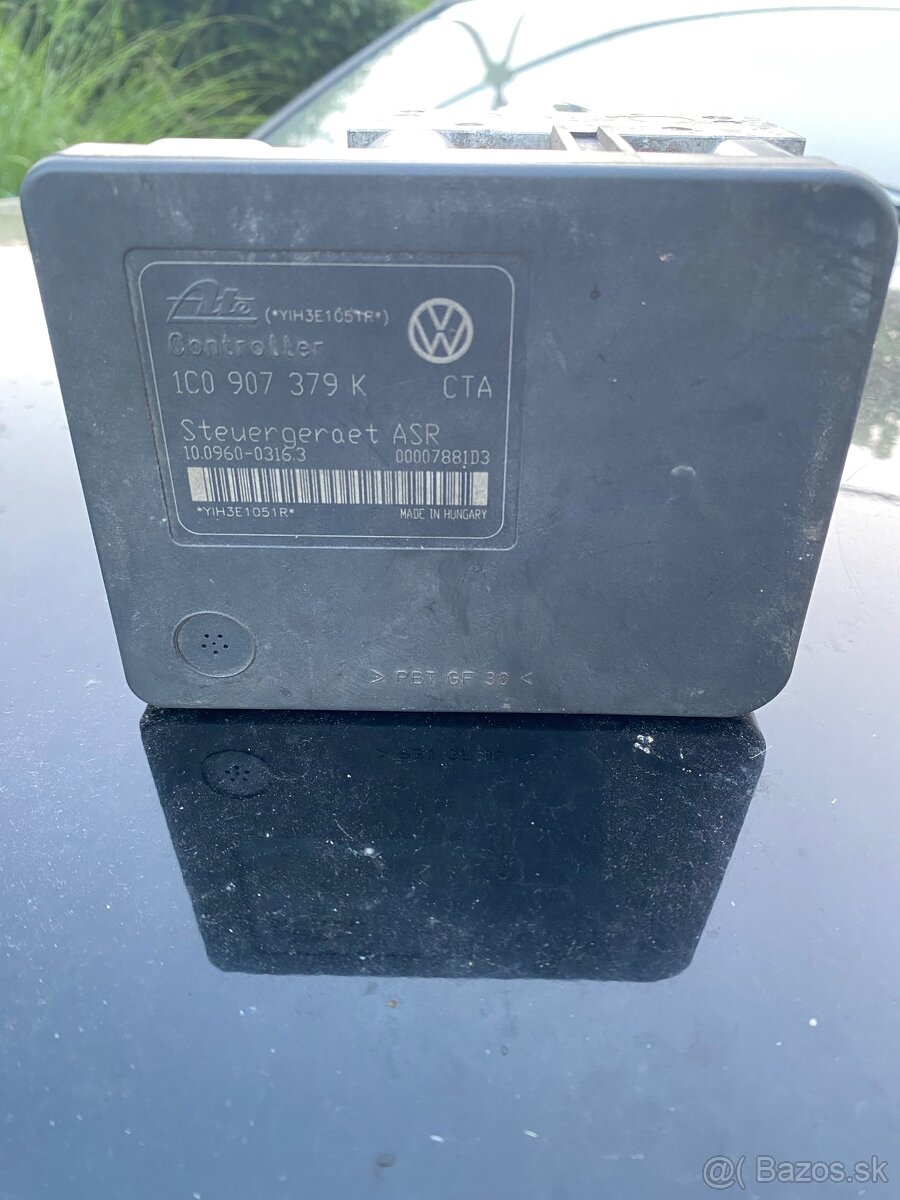 ABS kocka octavia 1