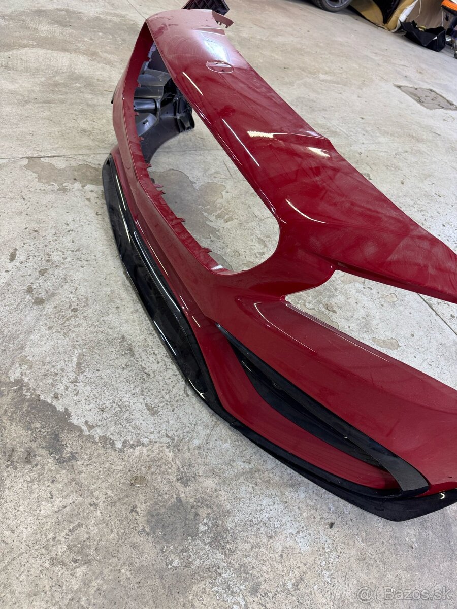 Nárazník Mercedes-Benz A 45 AMG