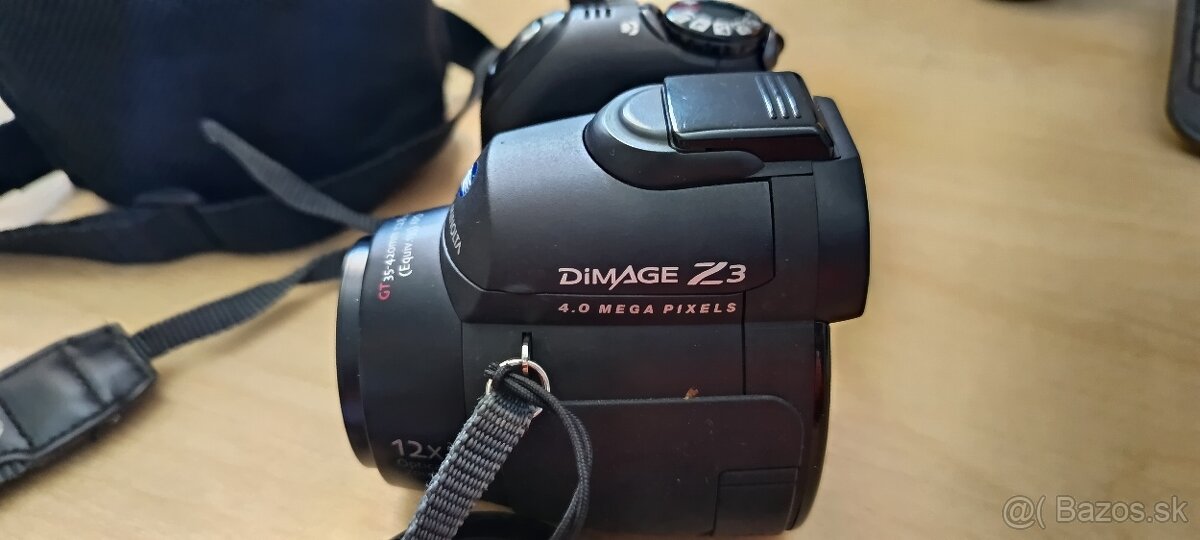 Konica Minolta Dimage Z3