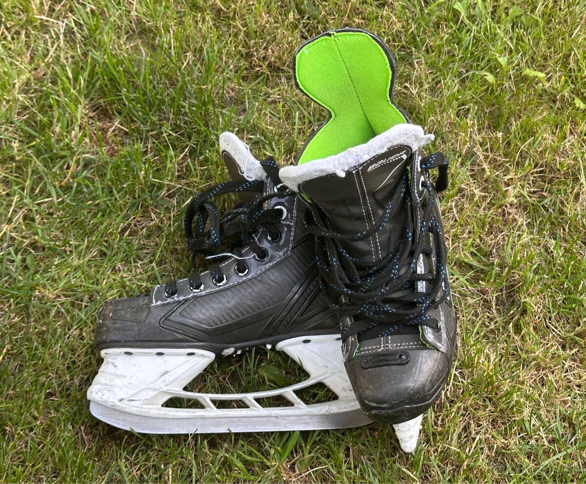 Bauer XL S - detské korčule