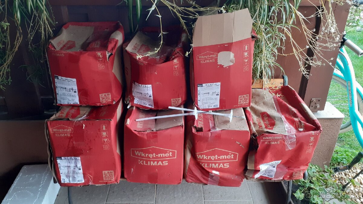 Fasadne hmozdinky 10x300 700ks