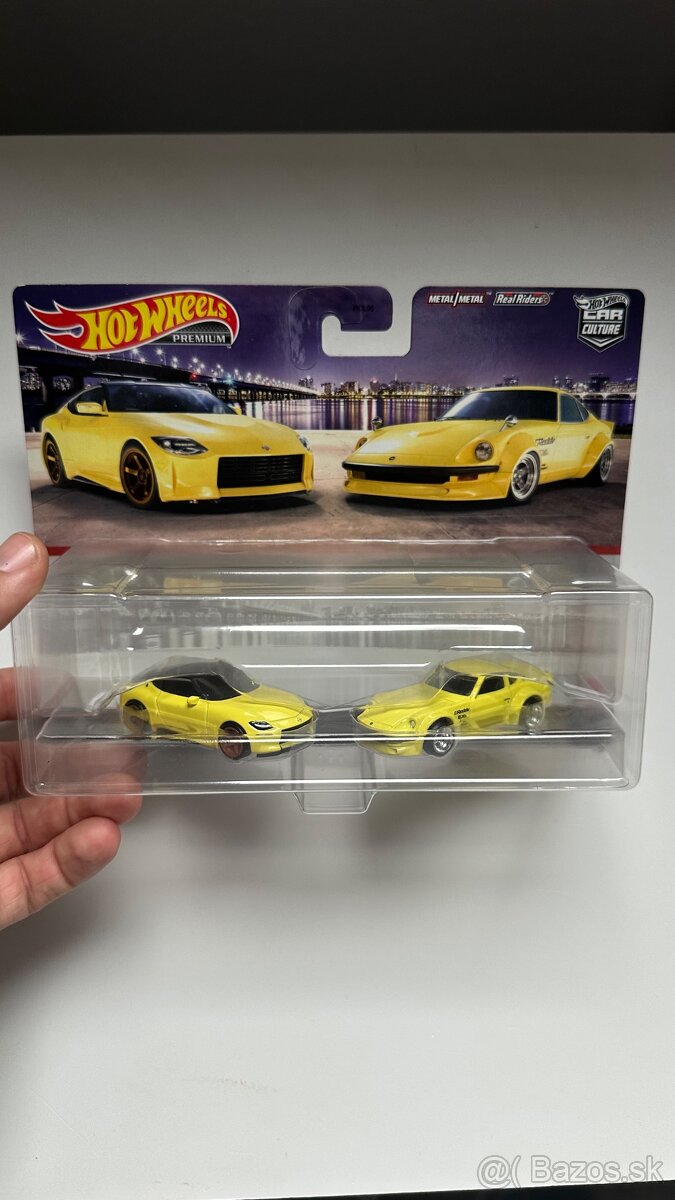 Hotwheels Premium Nissan/Datsun