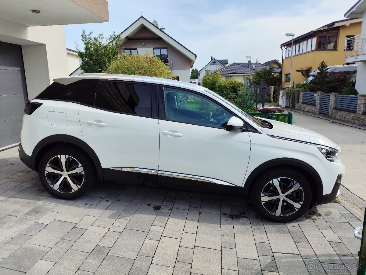 Predám Peugeot 3008 1.2 PureTech Allure