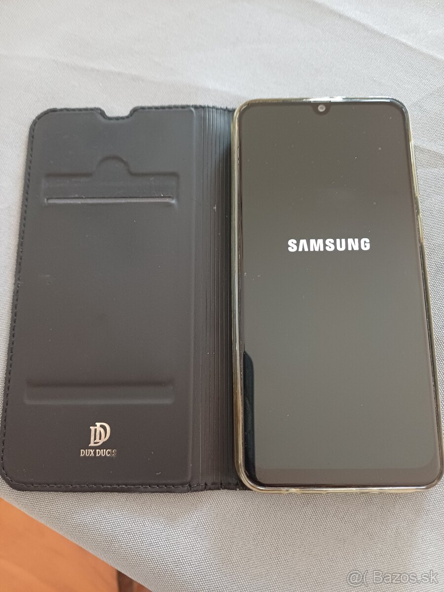 Predám Smsung Galaxy M 21