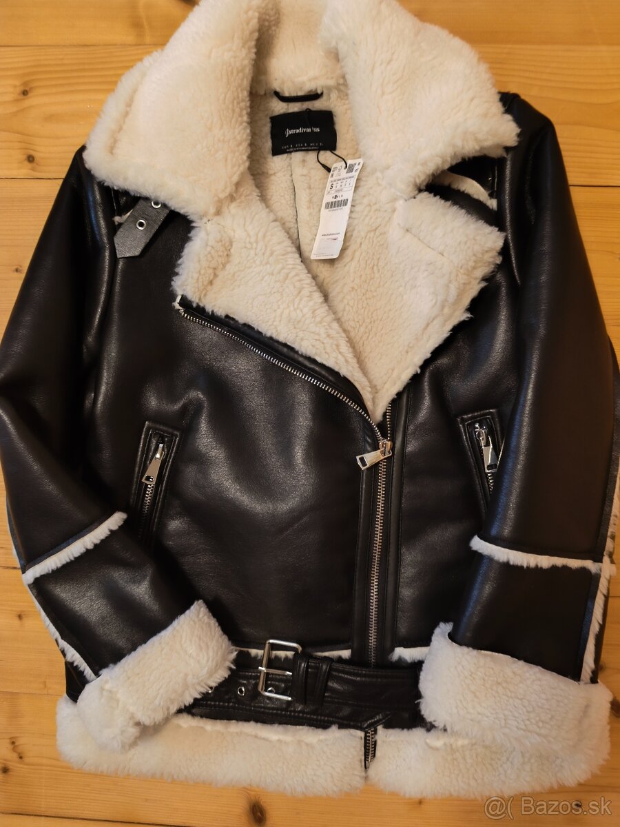 Dámska bunda Stradivarius- nova s visačkou