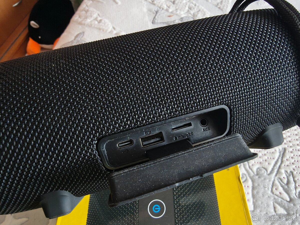 Prenosný reproduktor niceboy