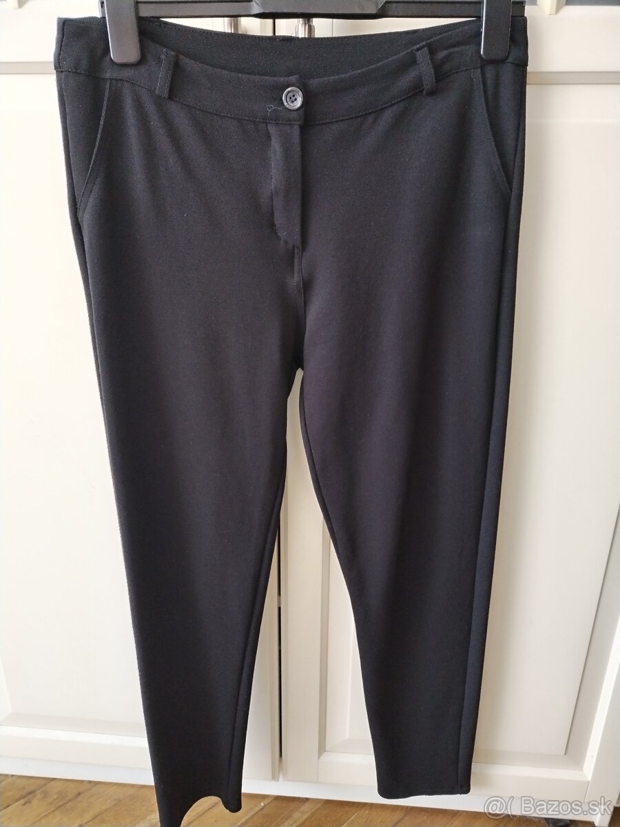 dámske čierne nohavice