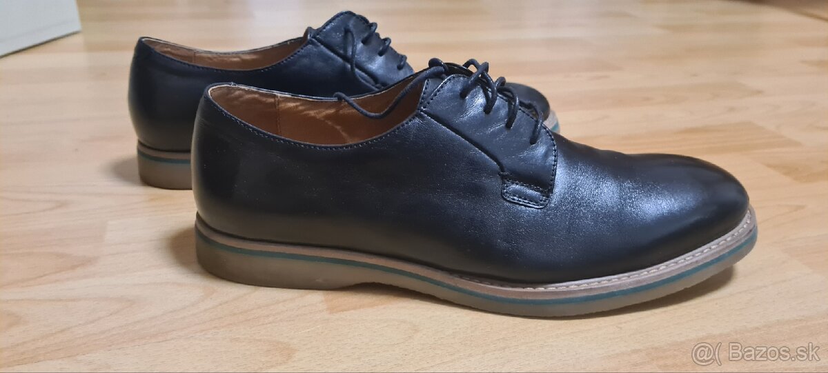 Kožené poltopánky čierne čierna