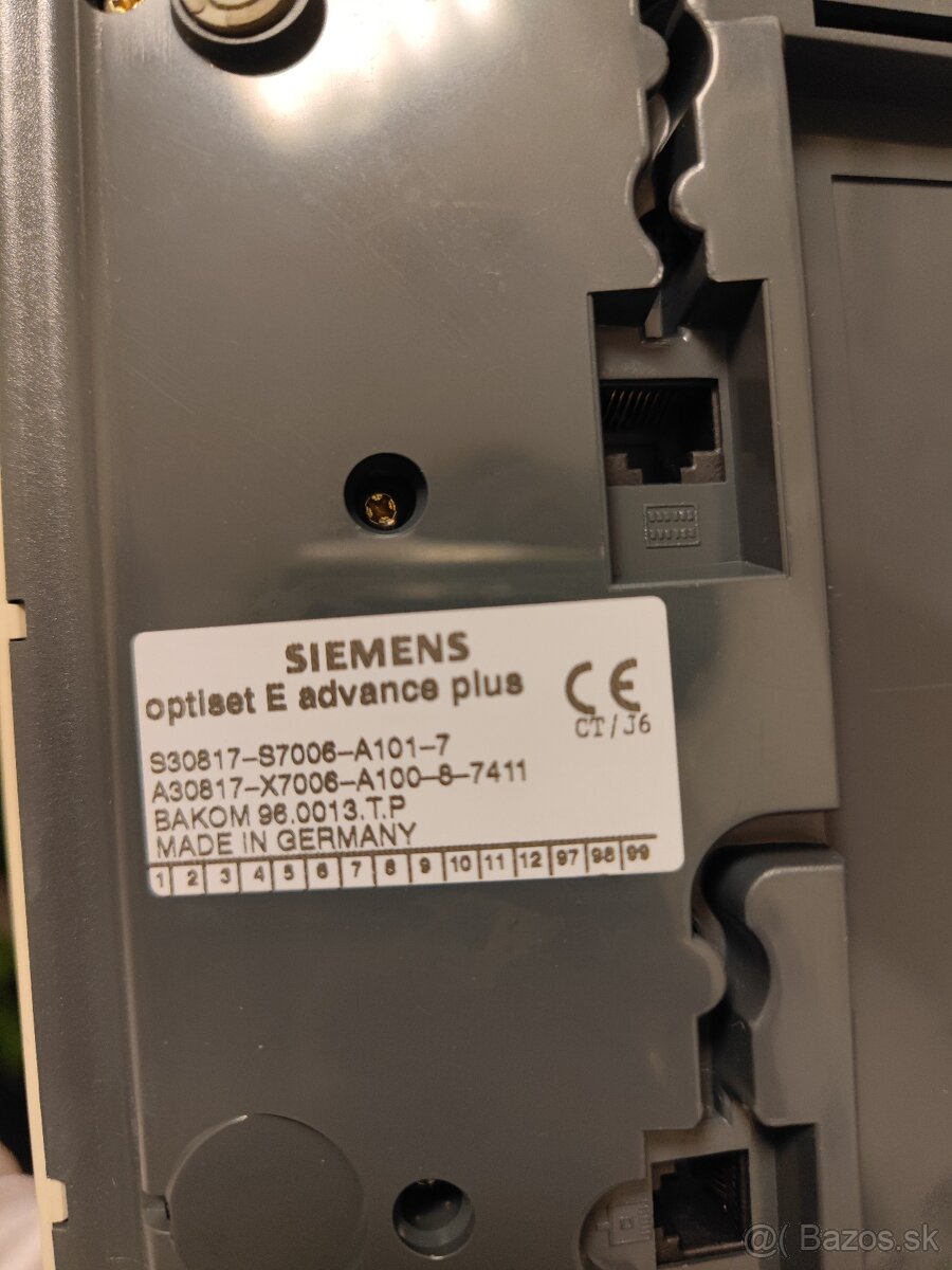 Starý telefón siemens