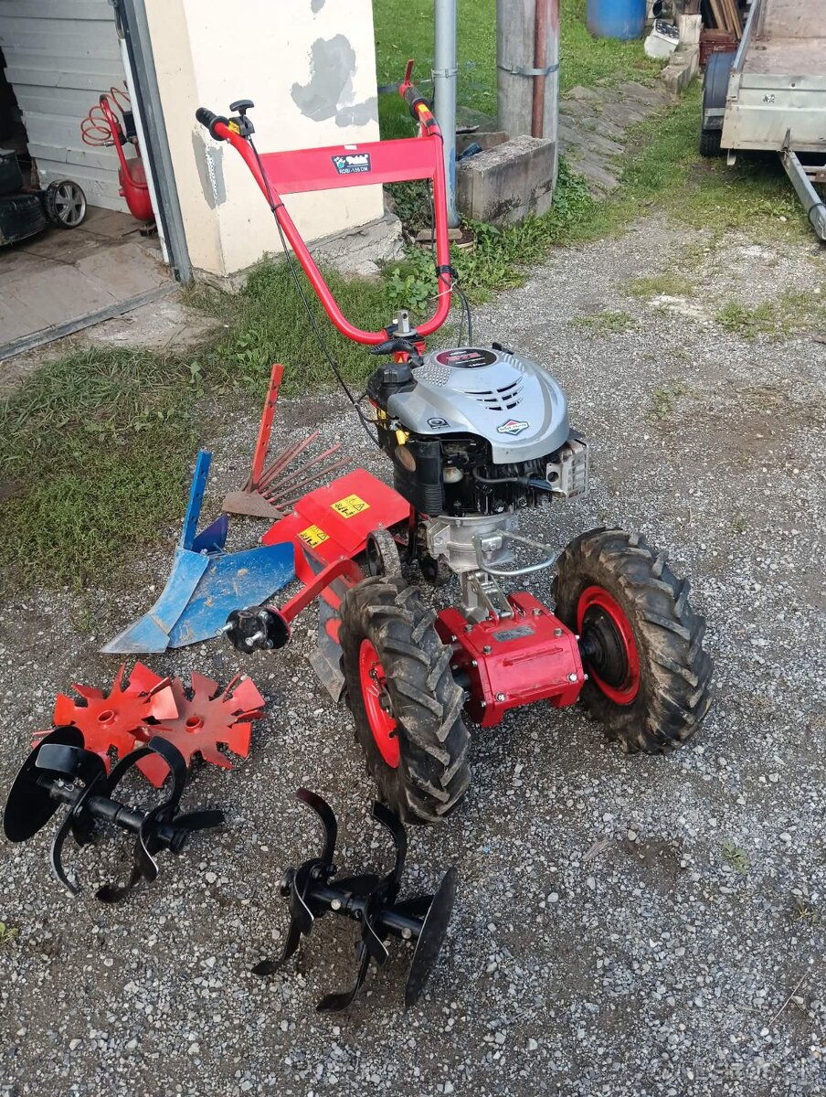 Malotraktor ROBI