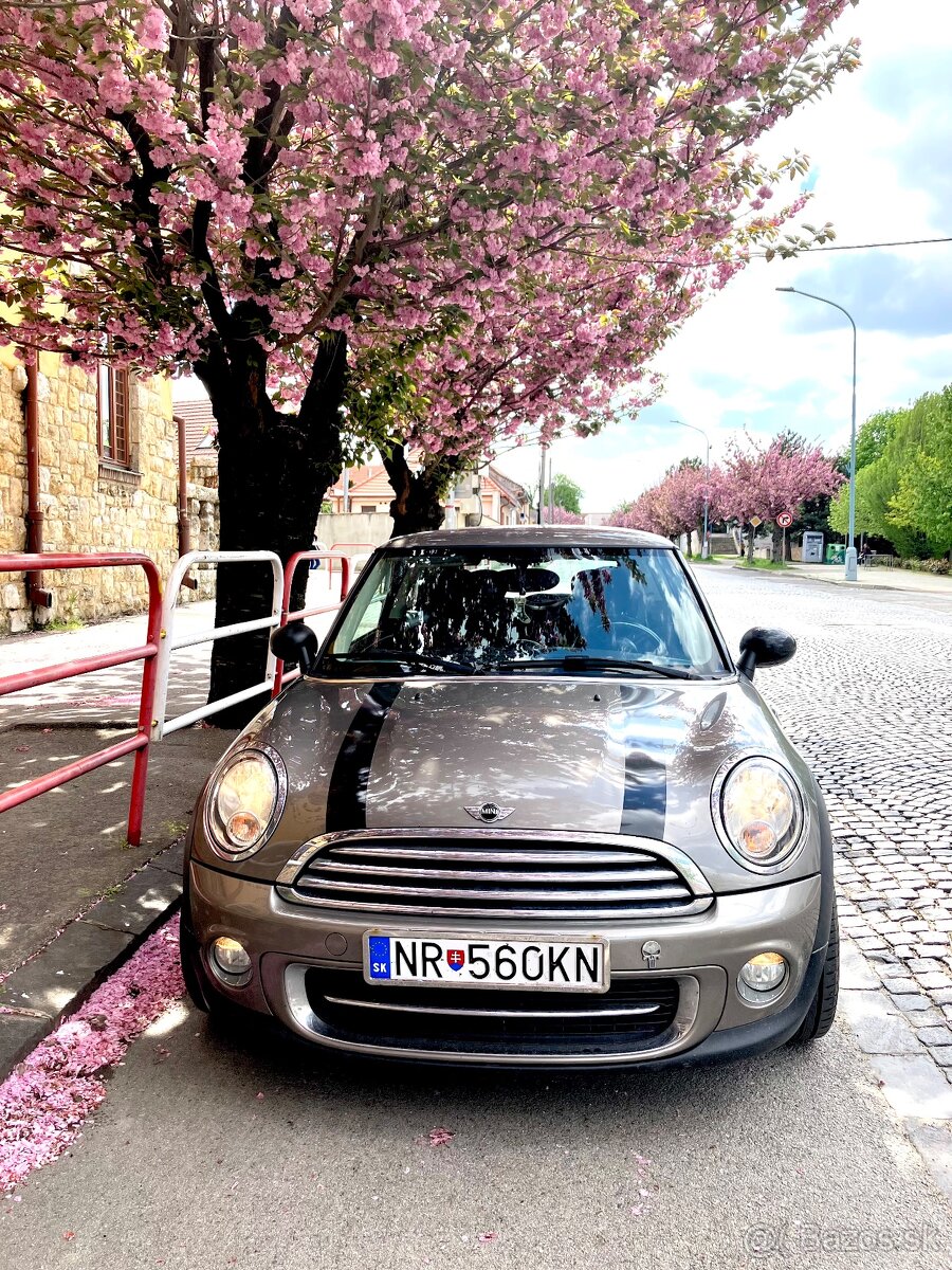 Mini Cooper 1.6
