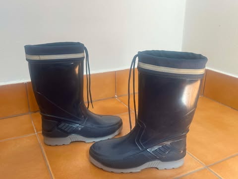 Gumáky č.36