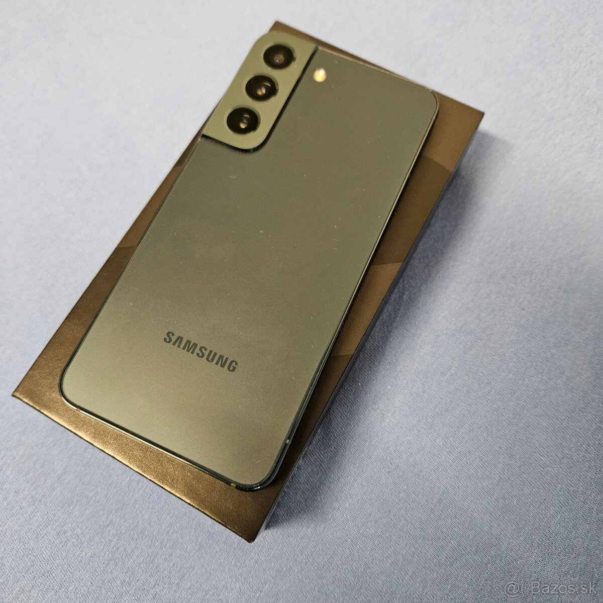 Samsung Galaxy S22 na ND