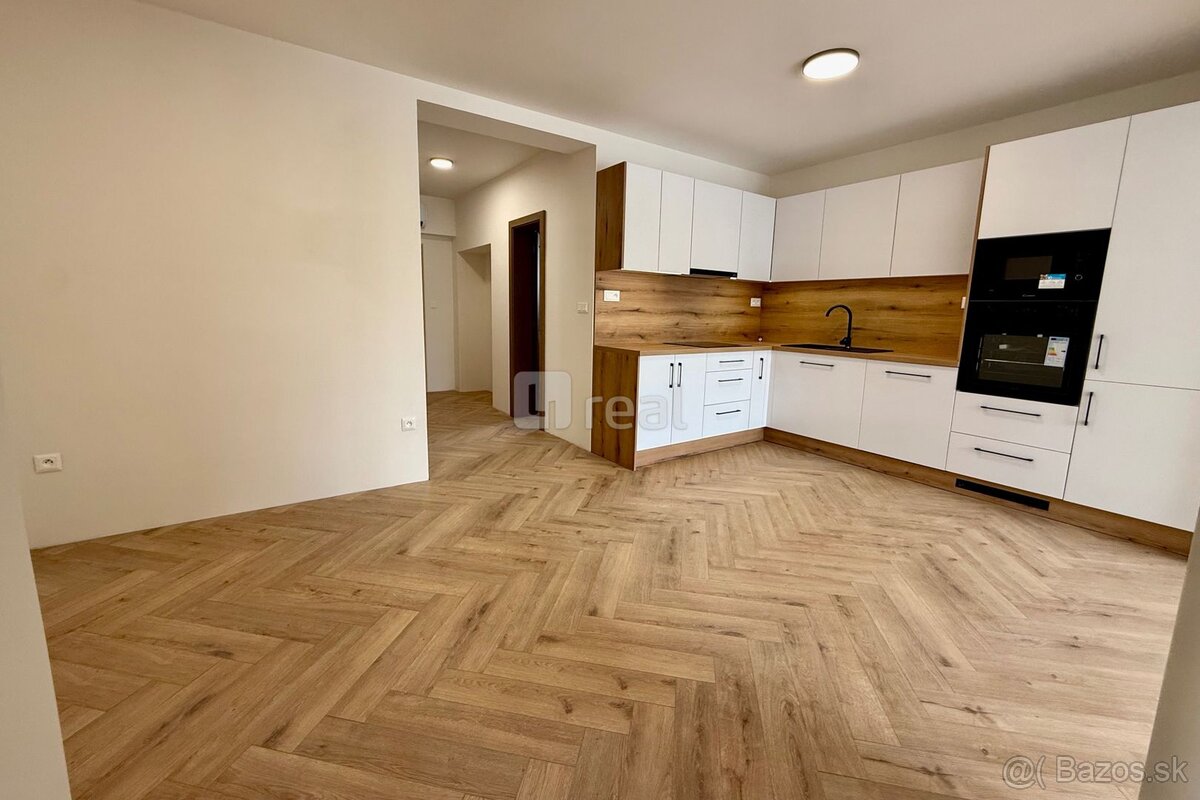 4REAL.SK 3-IZBOVÝ BYT 74 M² + LODŽIA 12M², KLIMATIZÁCIA, POD