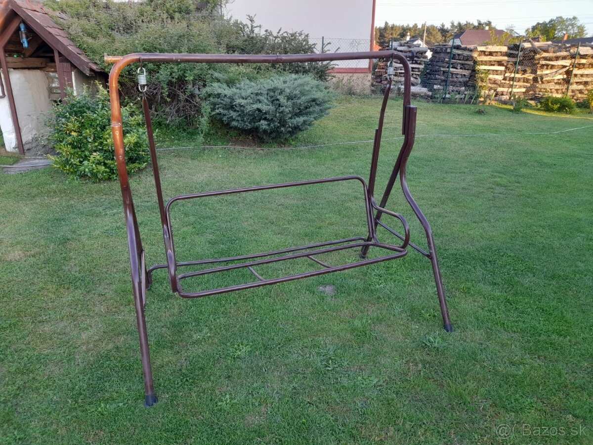 Zahradná hojdačka