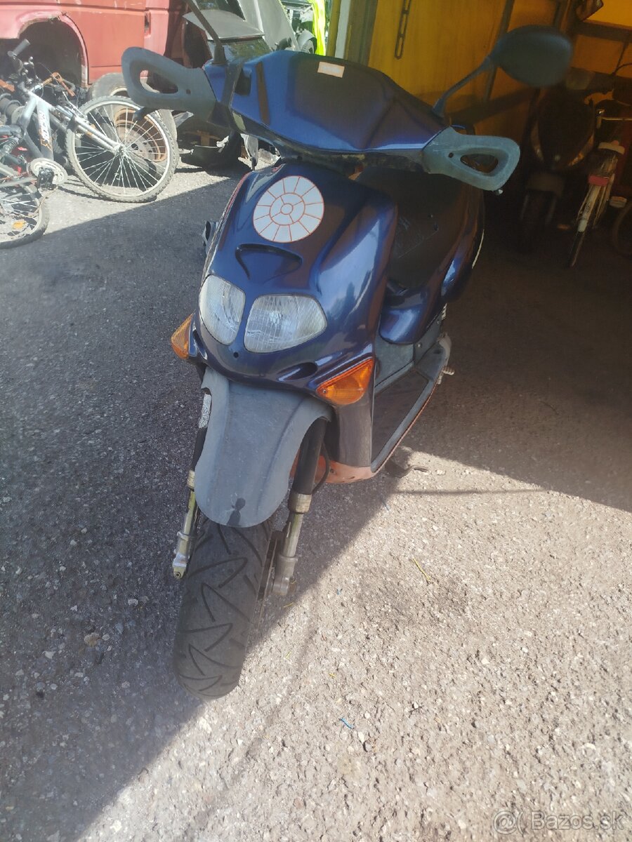 Skúter Aprilia 50 rally
