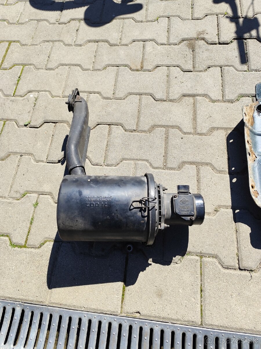 Filter box, váha vzduchu Hitachi Nissan Terrano