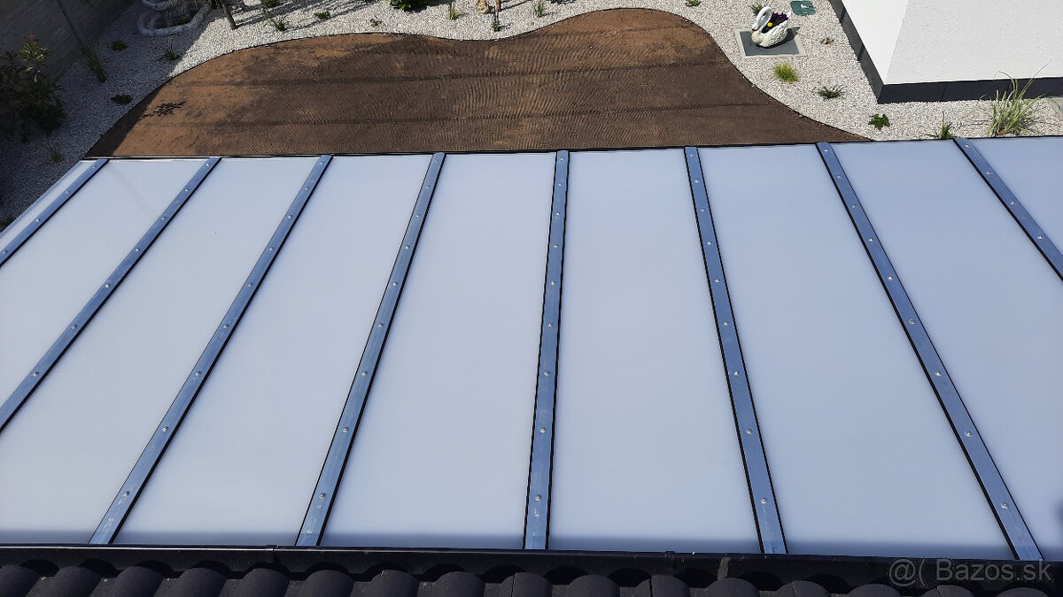 Plný mliečny polykarbonát - Lexan, Macrolux