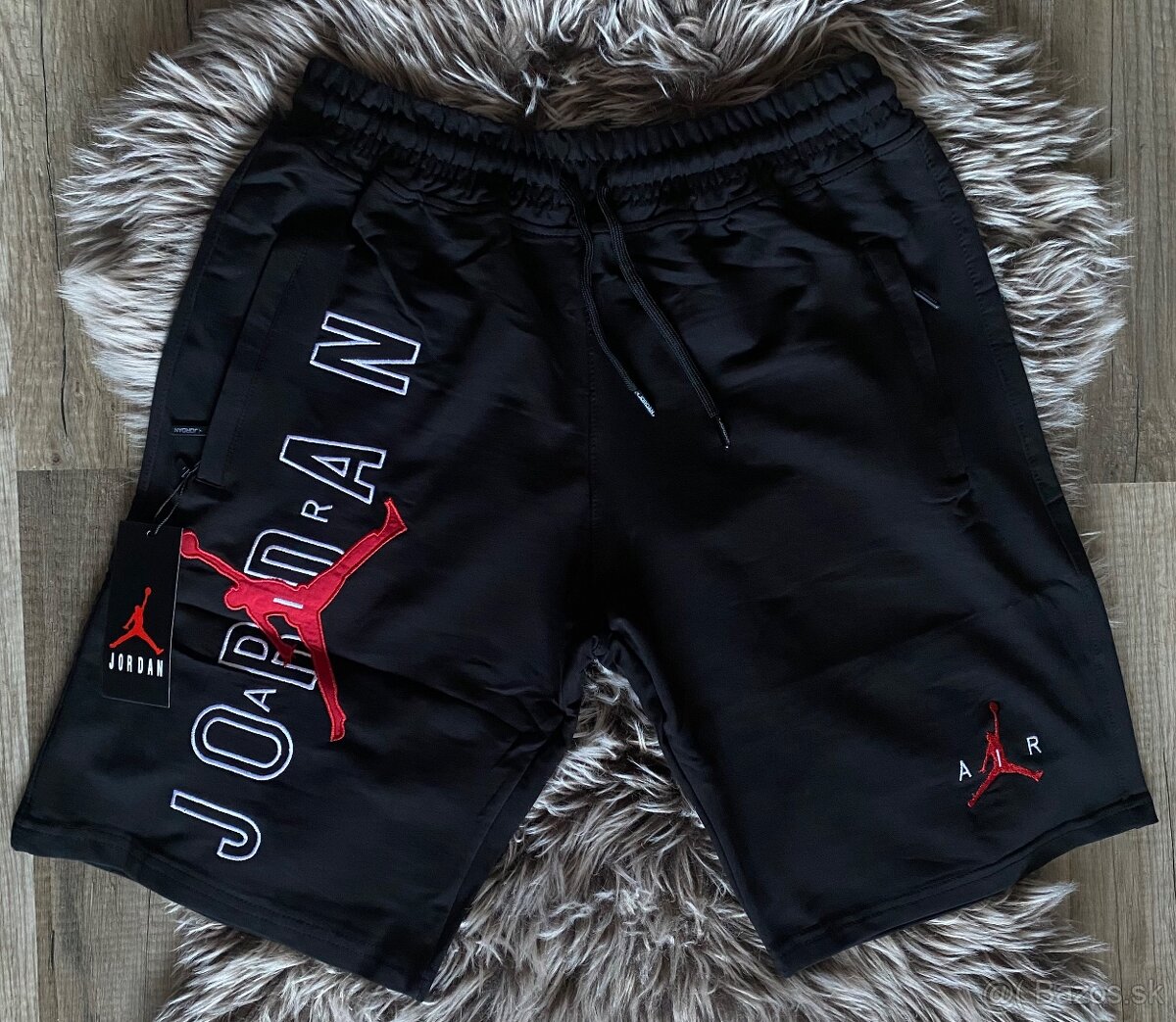 Kraťasy jordan L