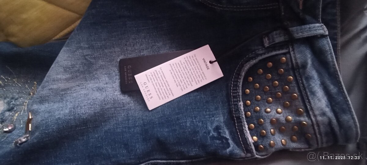 Džínsy Guess