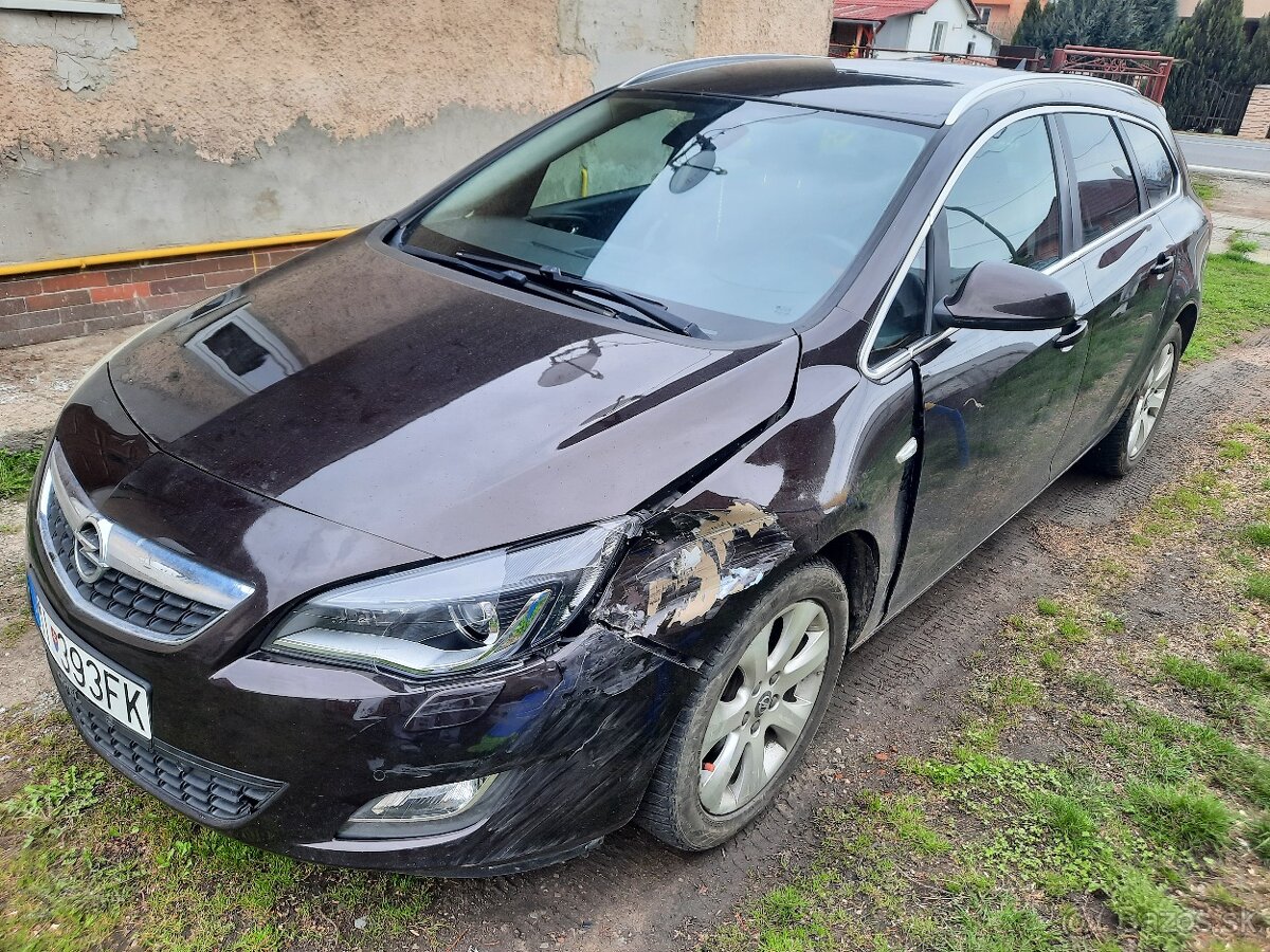 Opel Astra Sport Tourer
