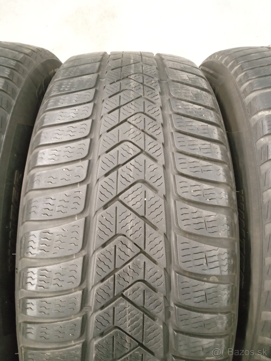 4ks zimne 225/60 R17 99H PIRELLI WINTER SOTTOZERO 3