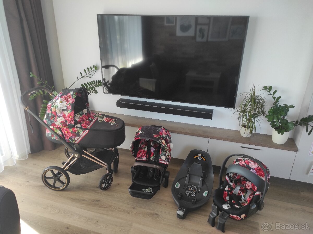 Cybex priam spring blossom dark