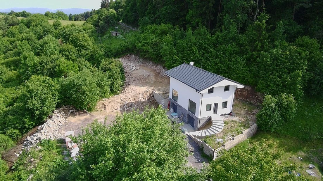 Novostavba v obci ,, Badín (prebieha kolaudácia) Badín