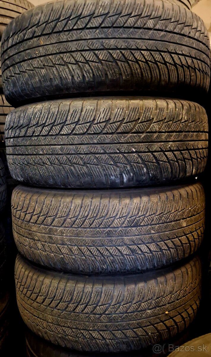 225/55 r17 zimne Bridgestone runflat