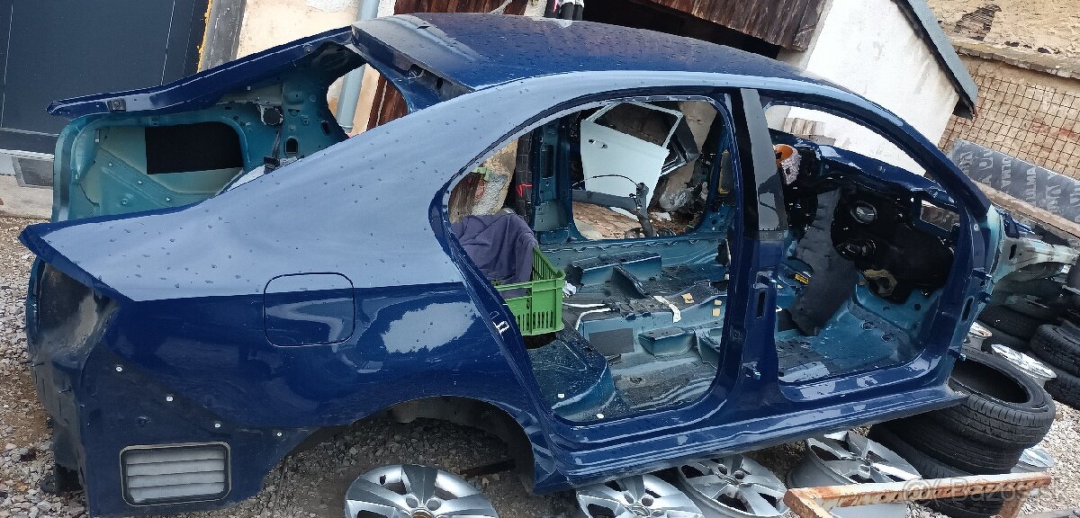 Fabia 3 a Rapid -vyrezove diely karoserie