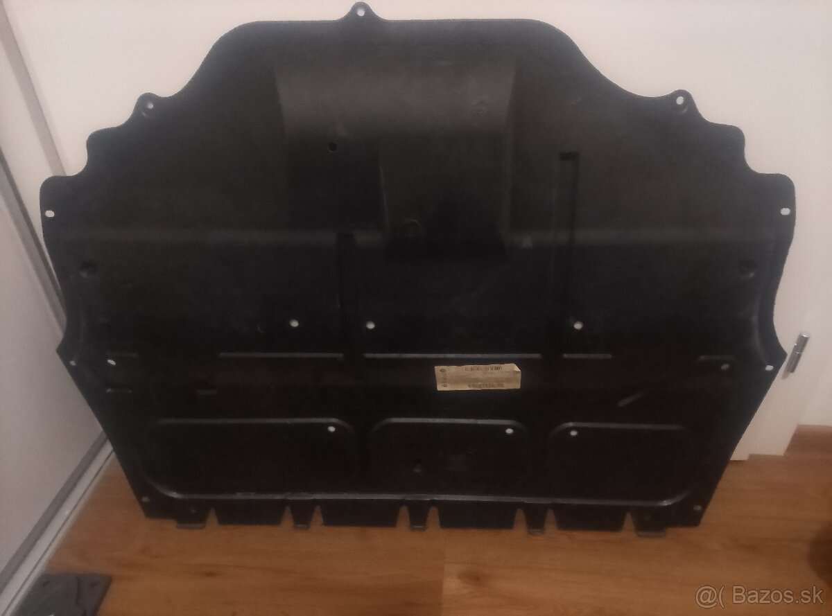 Spodný kryt motora skoda
