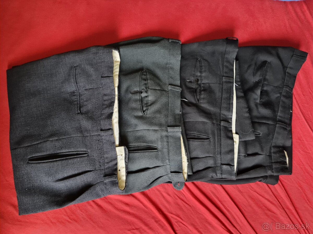 Nohavice k obleku - tmavosivé