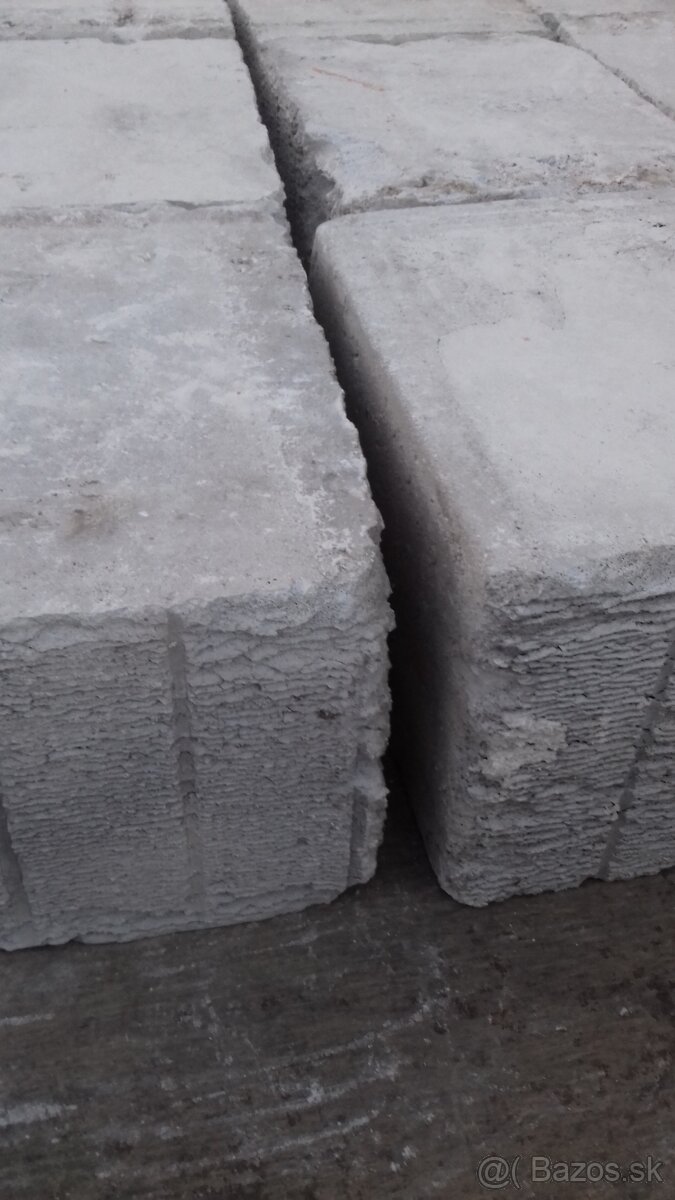 kvadre sede   porobeton  porfix stavebny material