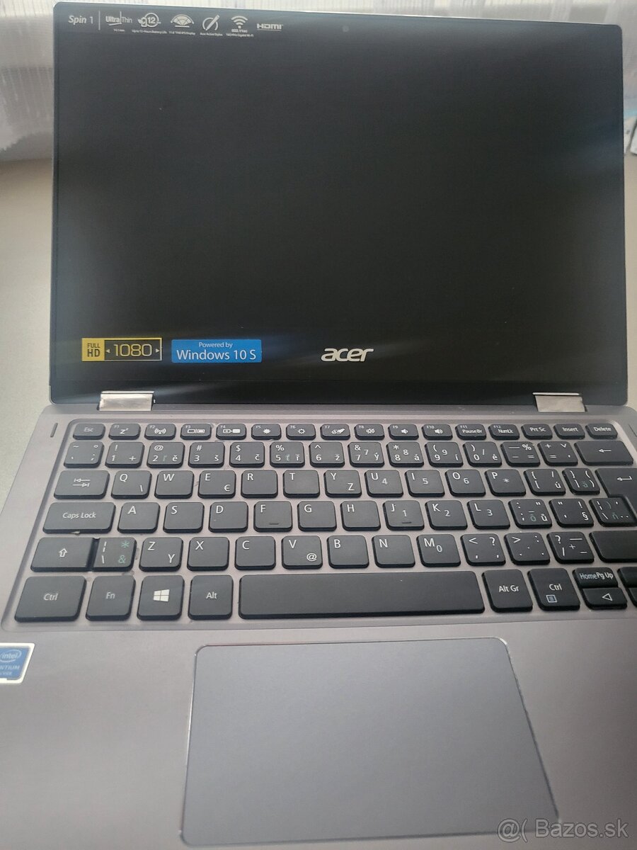 Predám notebook Acer Spin 1