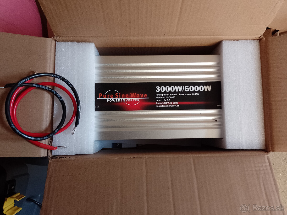 Menič 12v/230v Plný sínus